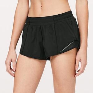 LuLu Lemon Hotty Hot Short II *2.5"